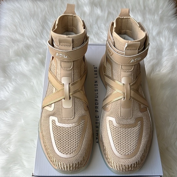 🆕 APL Athletic Propulsion Labs Unisex Super Future Hi-Tops in Champagne M8.5
W10 - Picture 5 of 12